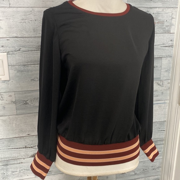 SCOTCH & SODA MADISON SCOTCH SHEER BLACK TOP - Picture 3 of 10